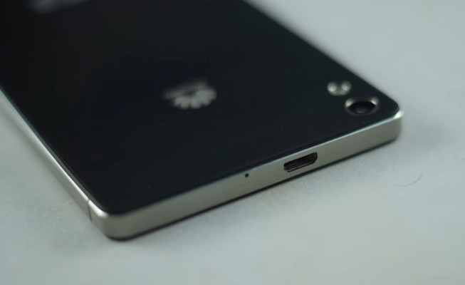 Kokohnya Huawei Honor 7 Berbahan Metal Terlihat di Gambar Bocoran Terbarunya
