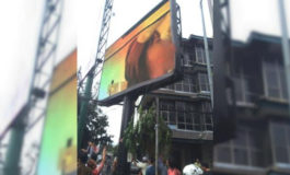 Bukan Iklan, Videotron Jakarta Selatan (Kebayoran Baru) Ini Malah Tayangkan Video Bokep
